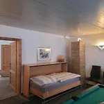 Waldblick بيت للعطل مارلوف